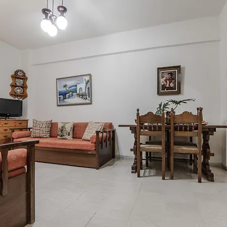 Kalifteri House 度假居