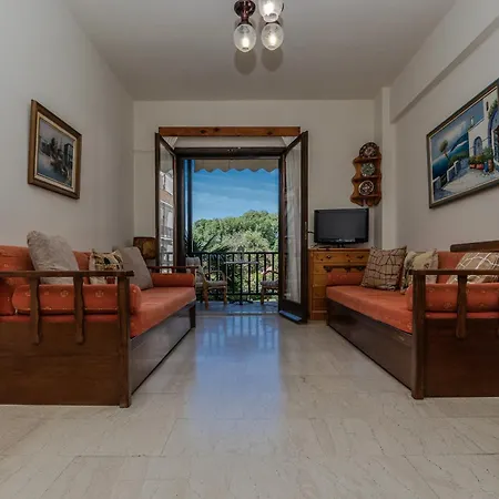 Kalifteri House בית נופש *